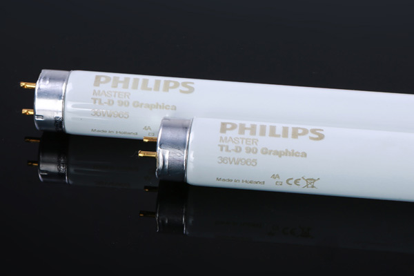 標(biāo)準(zhǔn)光源箱中常用對(duì)色光源的燈管型號(hào)有哪些？